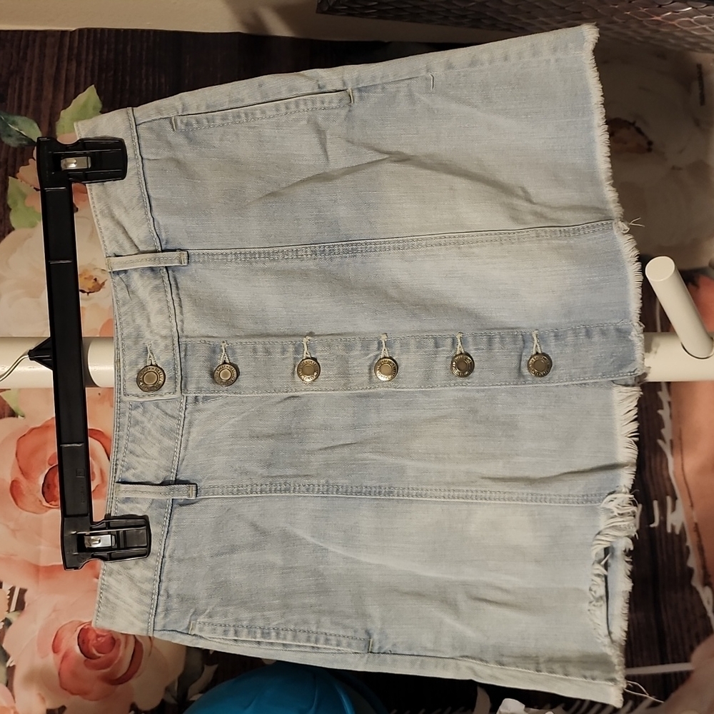Super cute Jean skirt